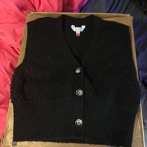 sweater vest